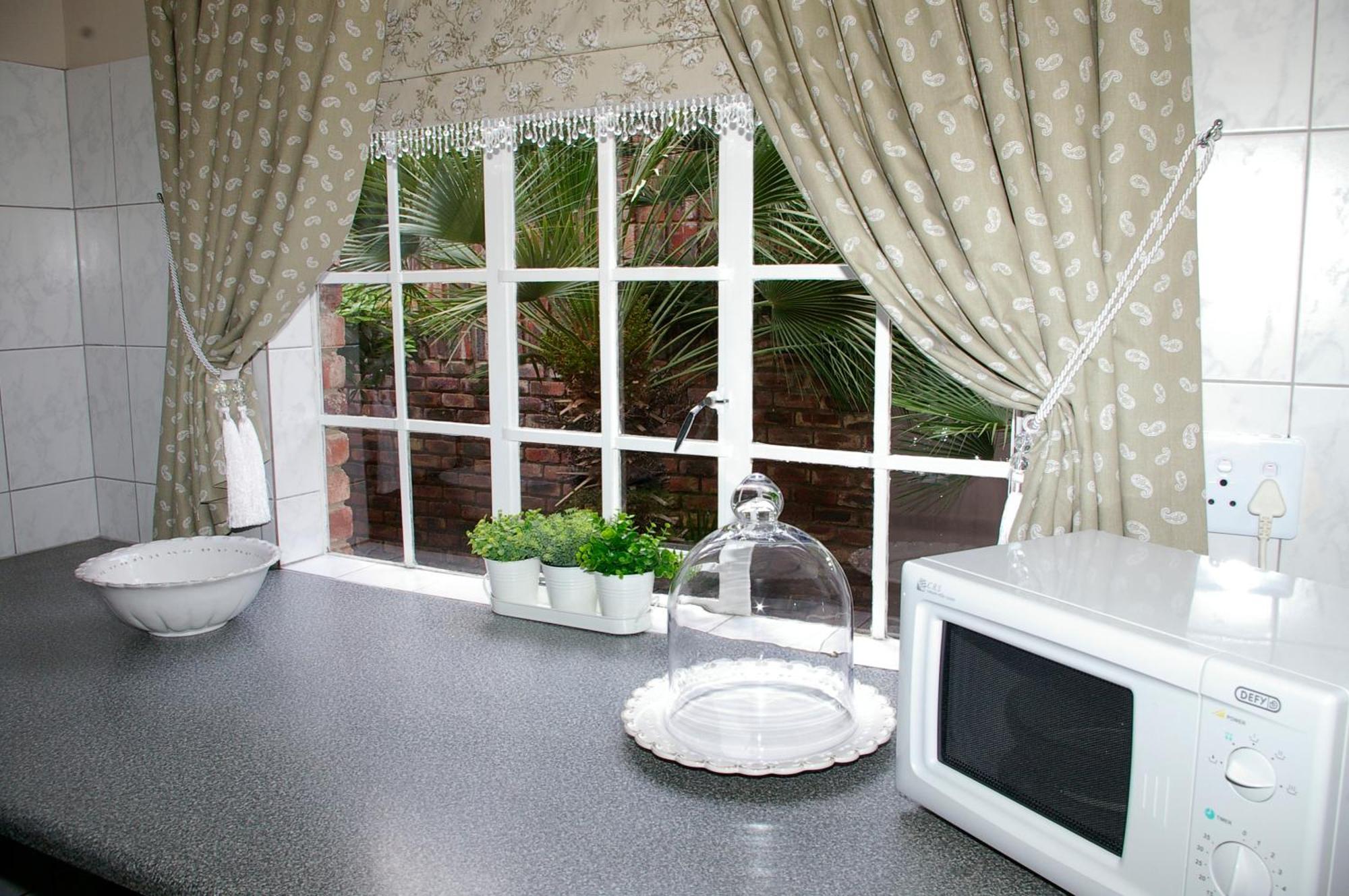 Anne'S Place Potchefstroom Phòng bức ảnh
